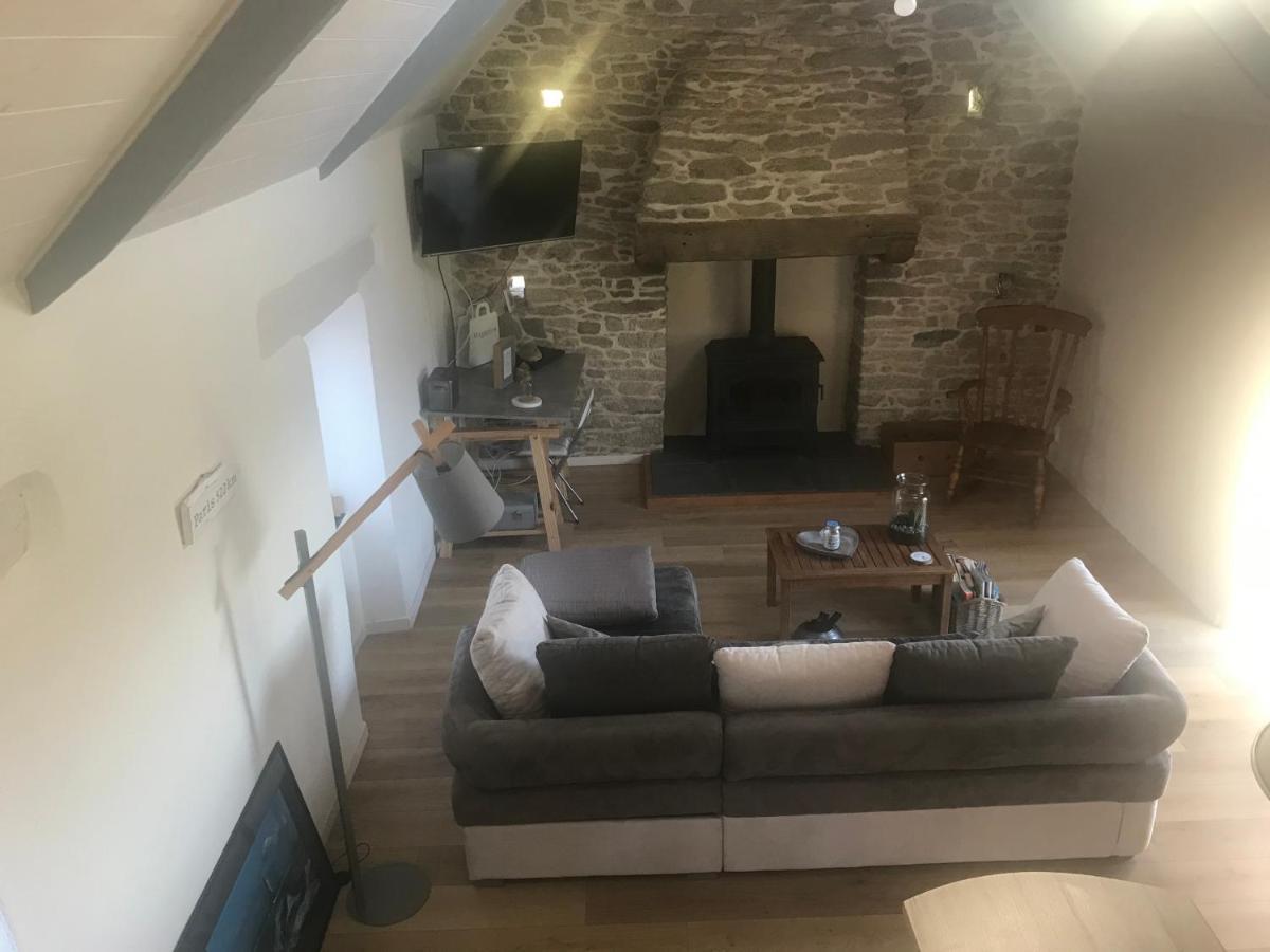 Villa GITE de charme entre Terre et Mer Wifi et Netflix à Plougonven Extérieur photo