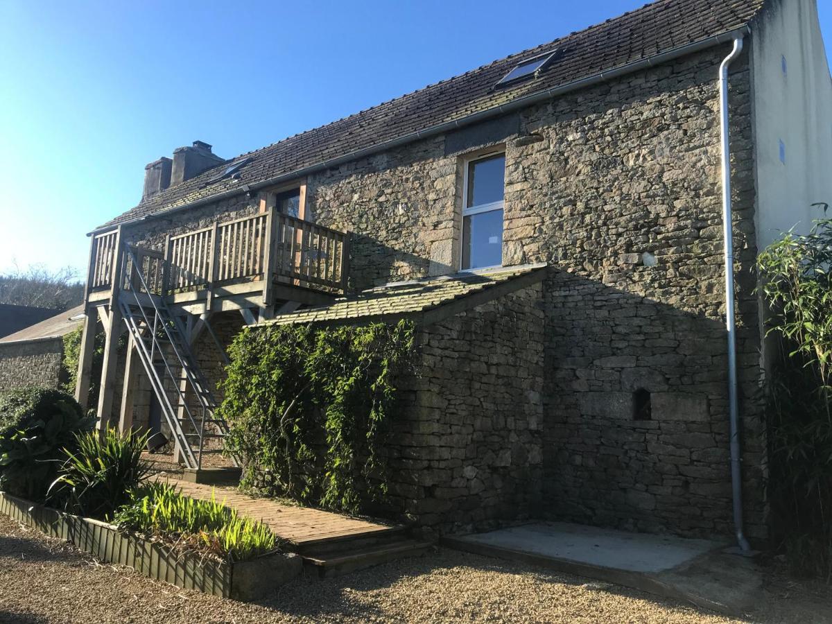 Villa GITE de charme entre Terre et Mer Wifi et Netflix à Plougonven Extérieur photo